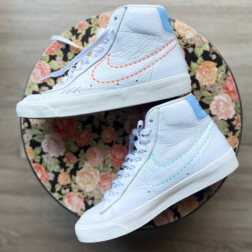 Women’s Nike Blazer Mid 77, Leather Sneakers with Colorful Stitches *EUC* - Picture 11 of 13